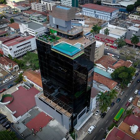 Innfiniti Hotel & Suites Panama City Luaran gambar