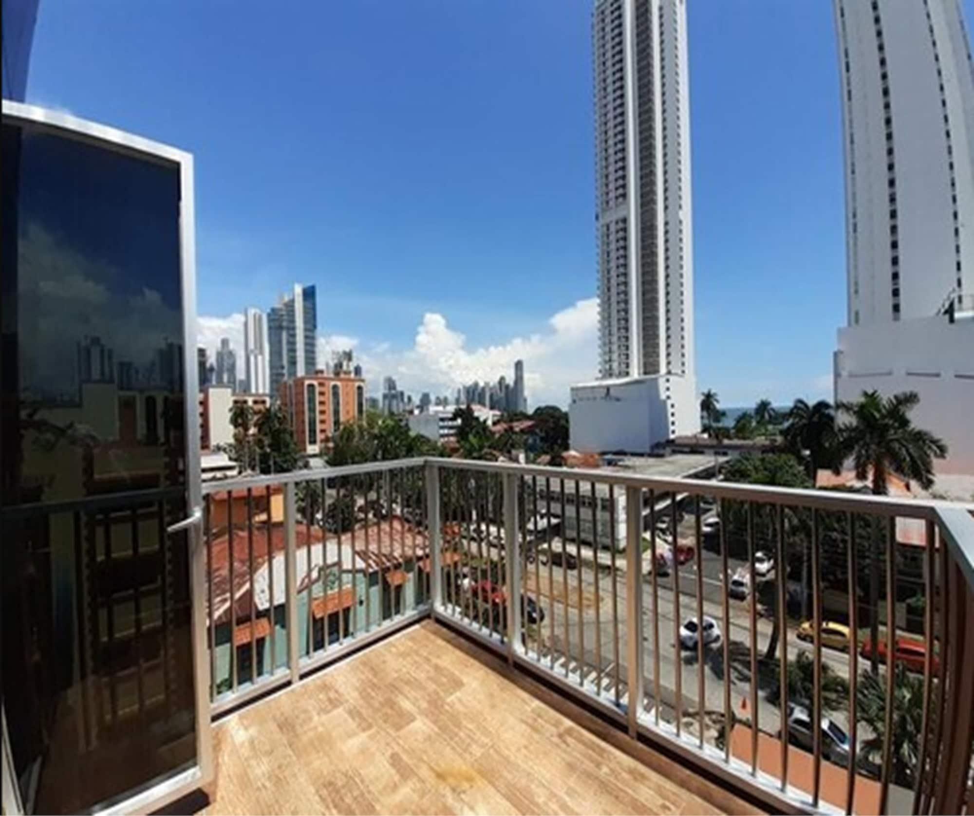Innfiniti Hotel & Suites Panama City Luaran gambar