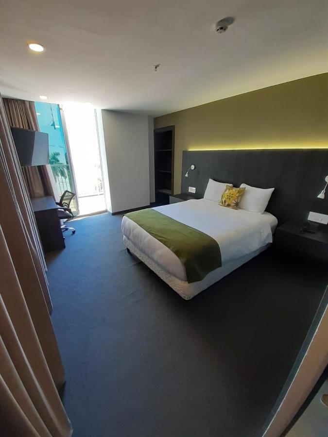Innfiniti Hotel & Suites Panama City Luaran gambar